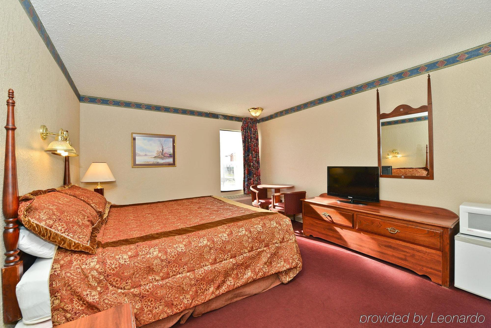 Americas Best Value Inn - Springfield / I-65 Battlefield Room photo