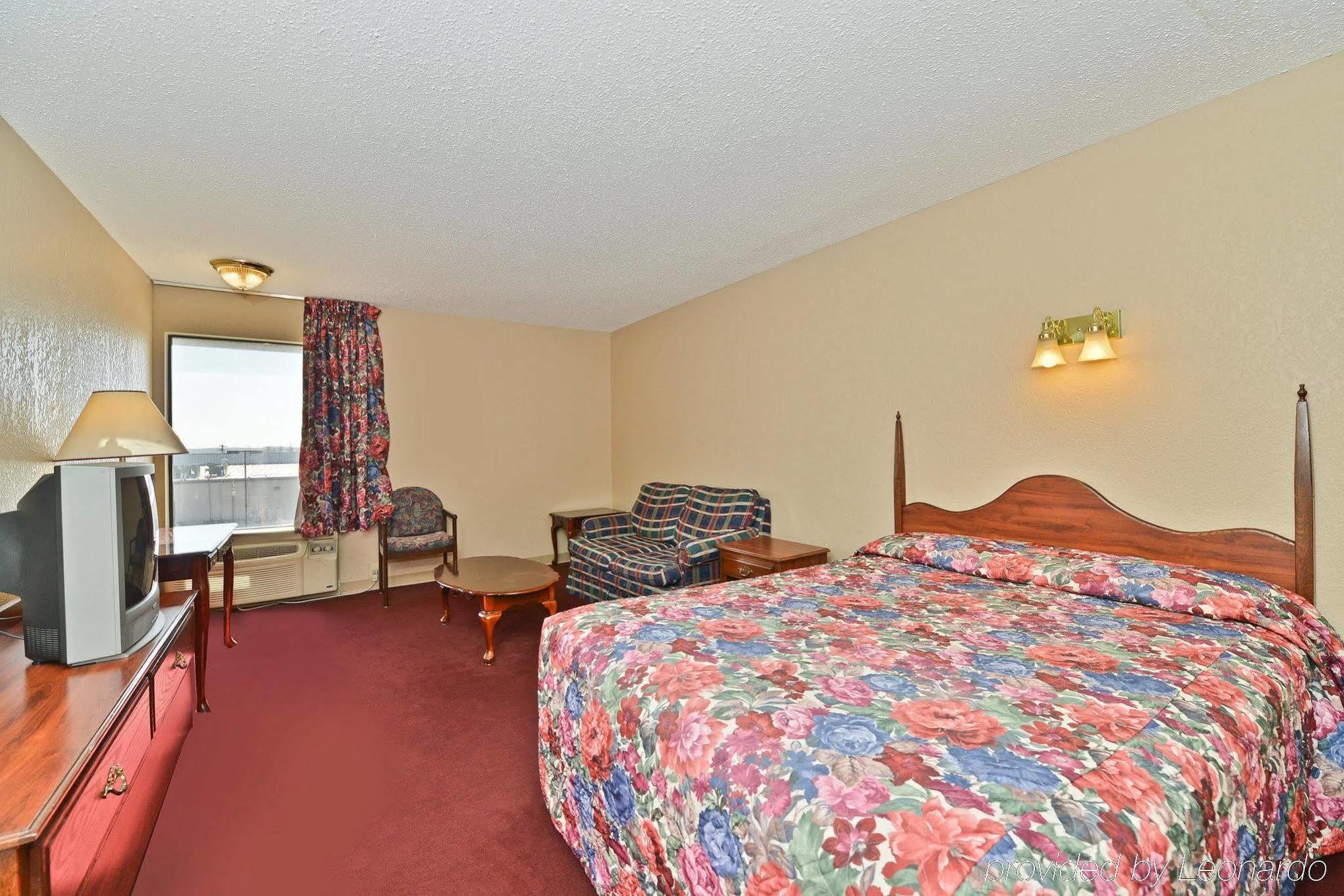 Americas Best Value Inn - Springfield / I-65 Battlefield Room photo