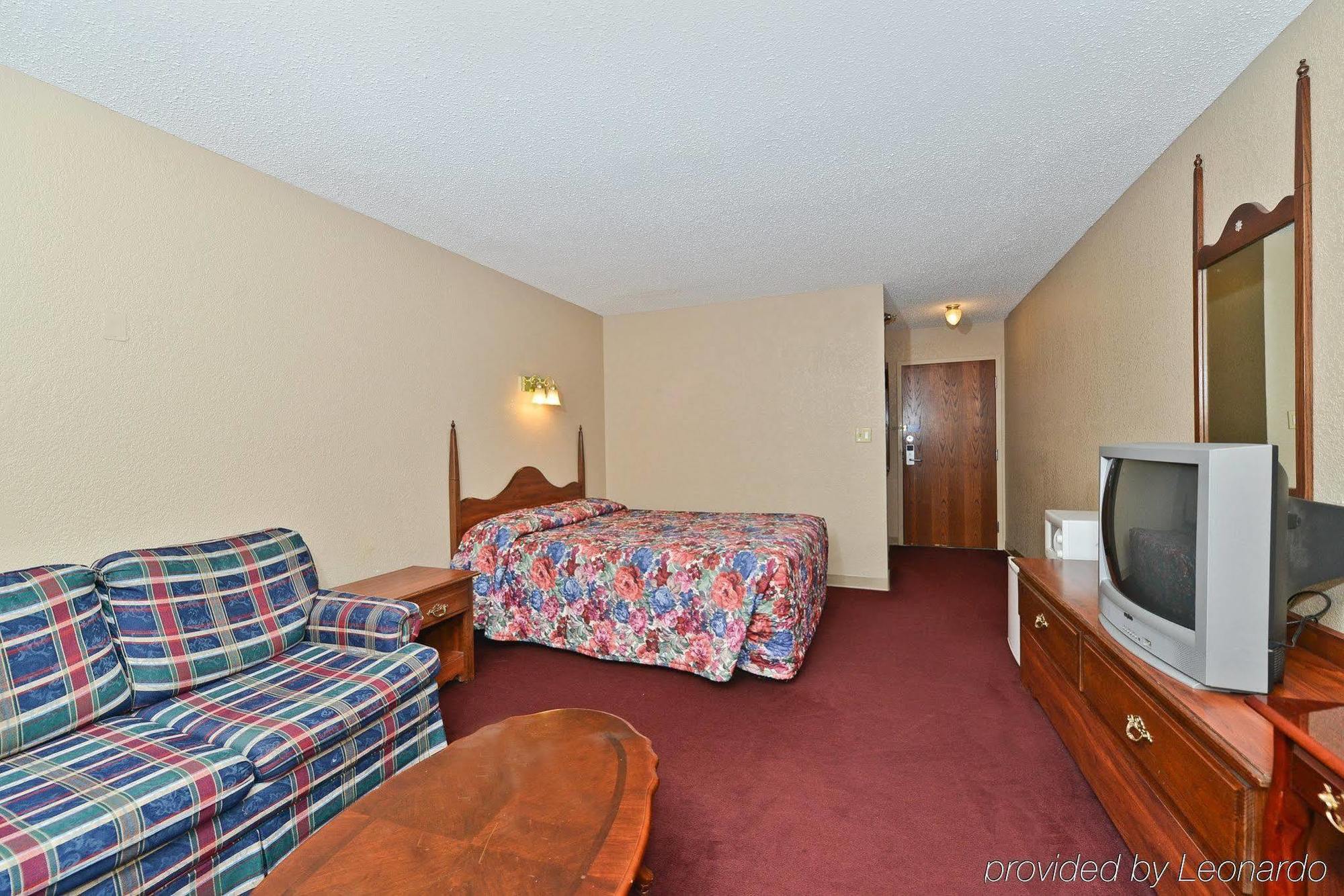 Americas Best Value Inn - Springfield / I-65 Battlefield Room photo