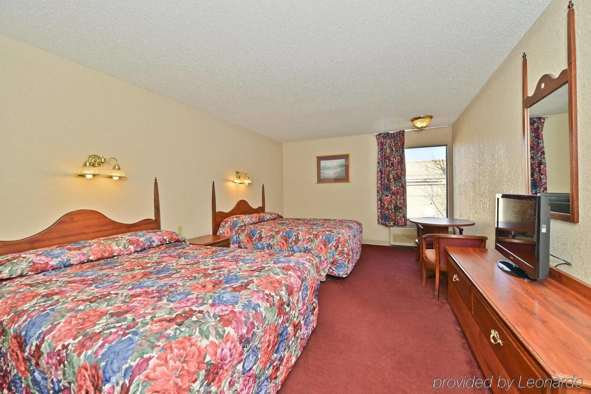 Americas Best Value Inn - Springfield / I-65 Battlefield Room photo